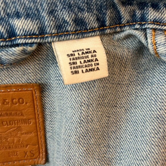 LEVIS Premium Big E Fit Denim Trucker  Jean Jacket Blue Womens XS - Picture 5 of 14